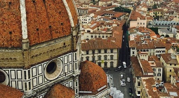Scorcio laterale del Duomo di Firenze