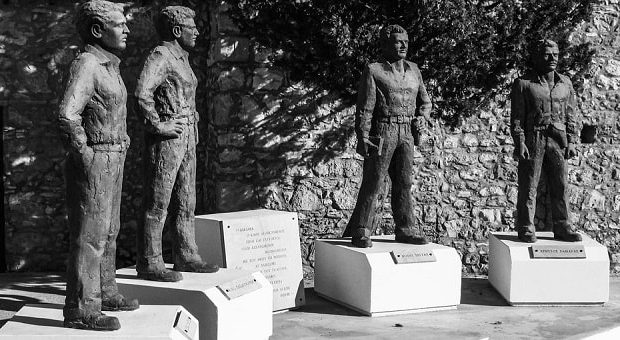 statue di caduti per la Liberazione del 25 aprile