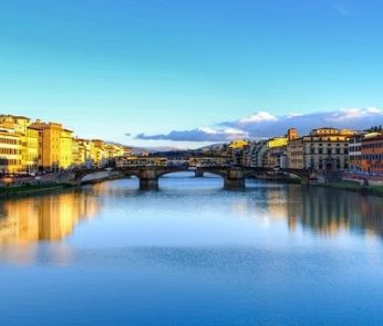 Vista su Firenze dall'Arno
